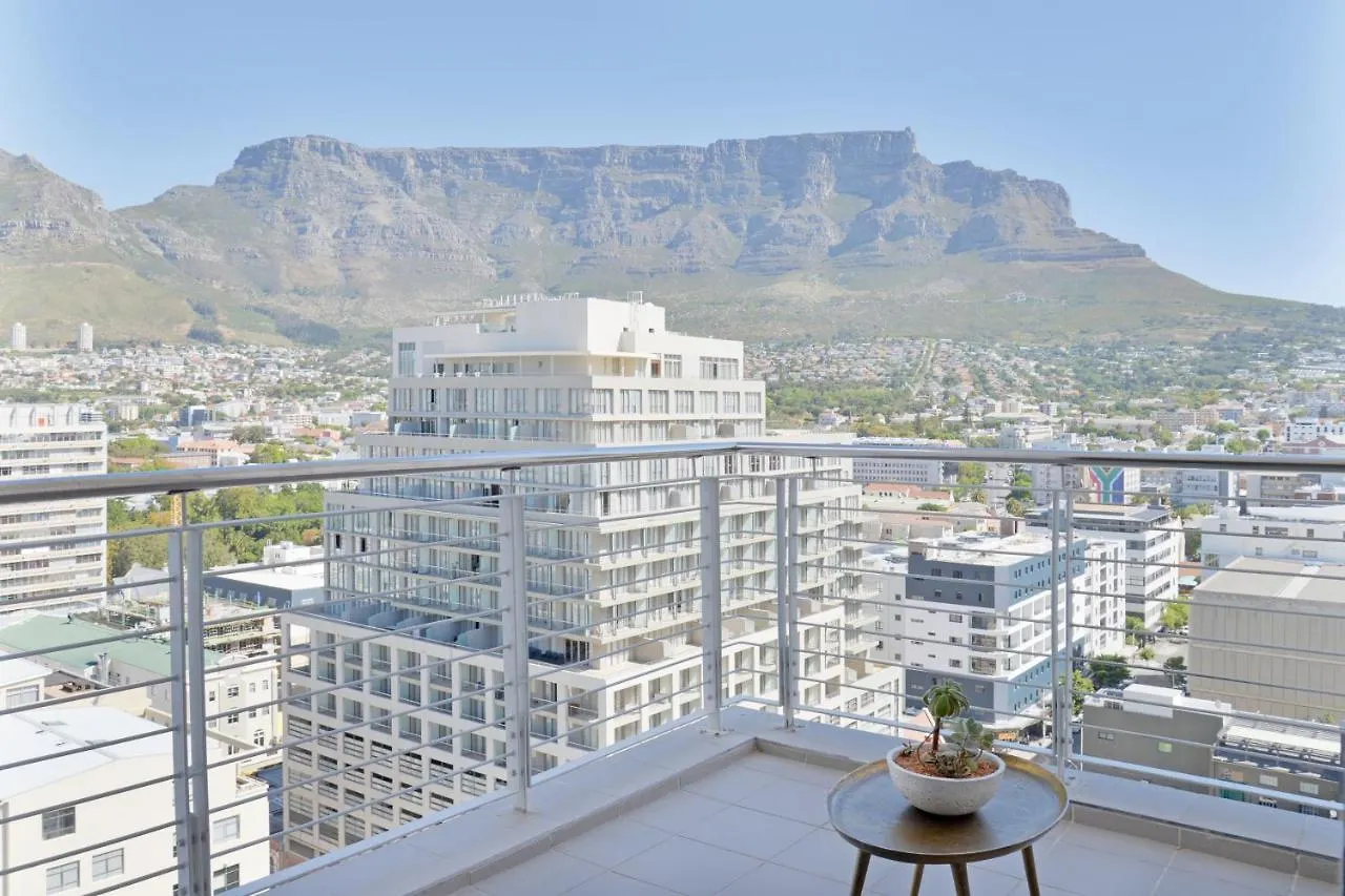 Naomi - Designer Penthouse In The Heart Of Cape Town Apartment South Africa