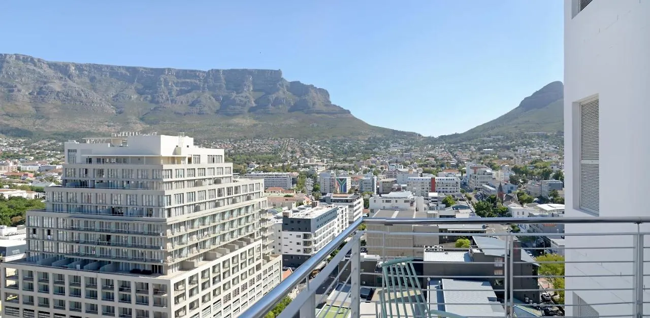 Naomi - Designer Penthouse In The Heart Of Cape Town Apartment South Africa